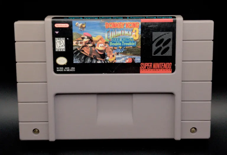 A photo of the item: Donkey Kong Country 3